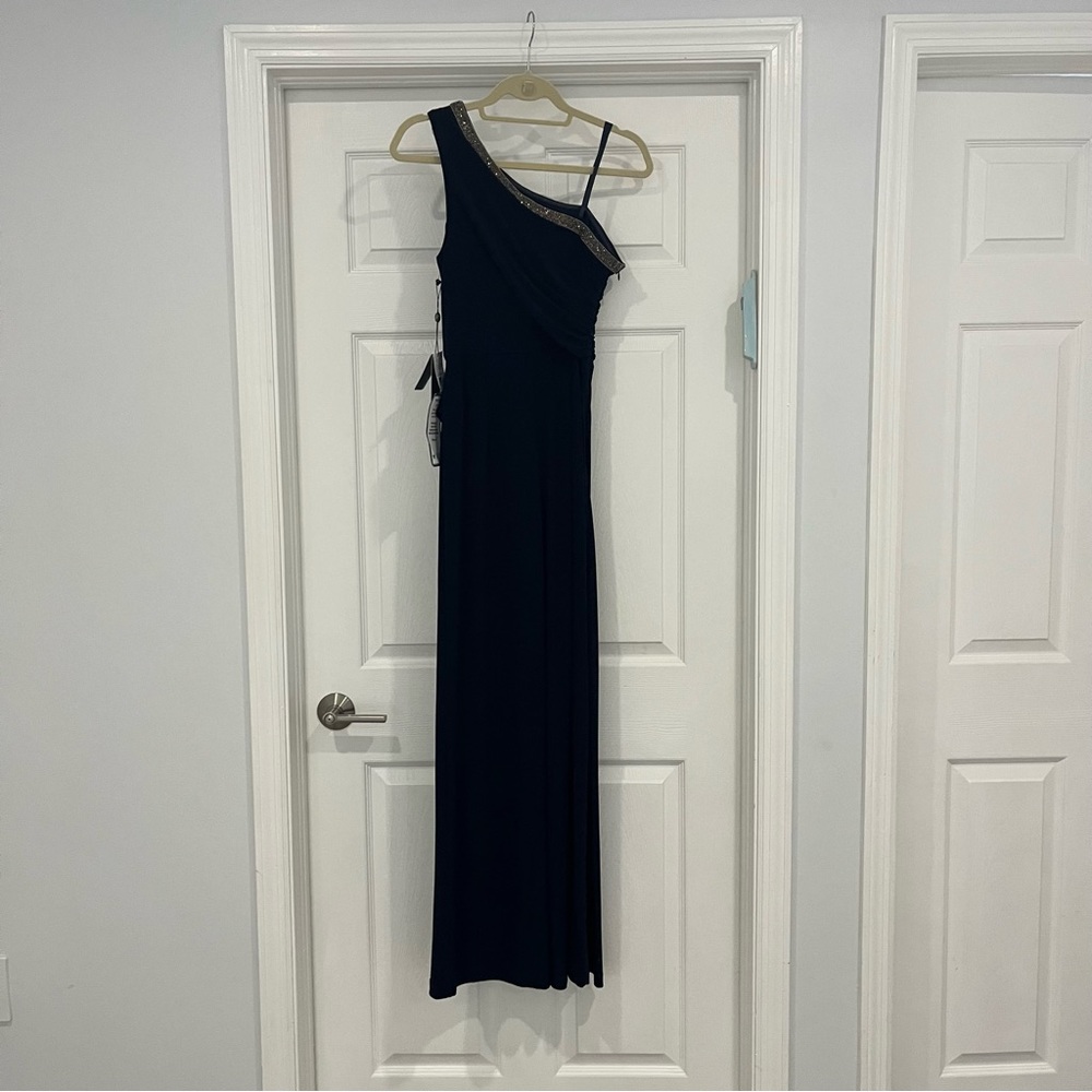 NEW Adriana Papell Beaded One Shoulder Matte Jersey Navy Jumpsuit Size 4 - Picture 5 of 16